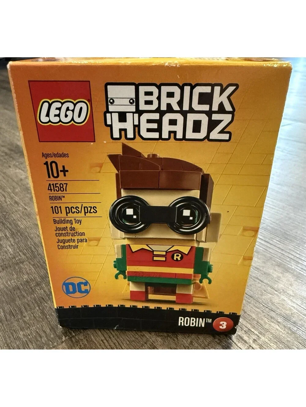 Lego Brick Heads Robin DC Comics Superhero 101 Pcs #41587 NIB
